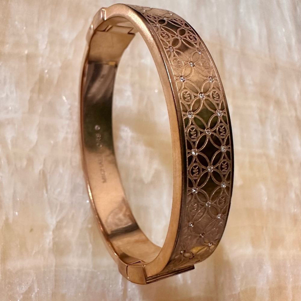 Michael Kors Jewelry Pave Gold Tone Bangle Bracelet  Retail $165